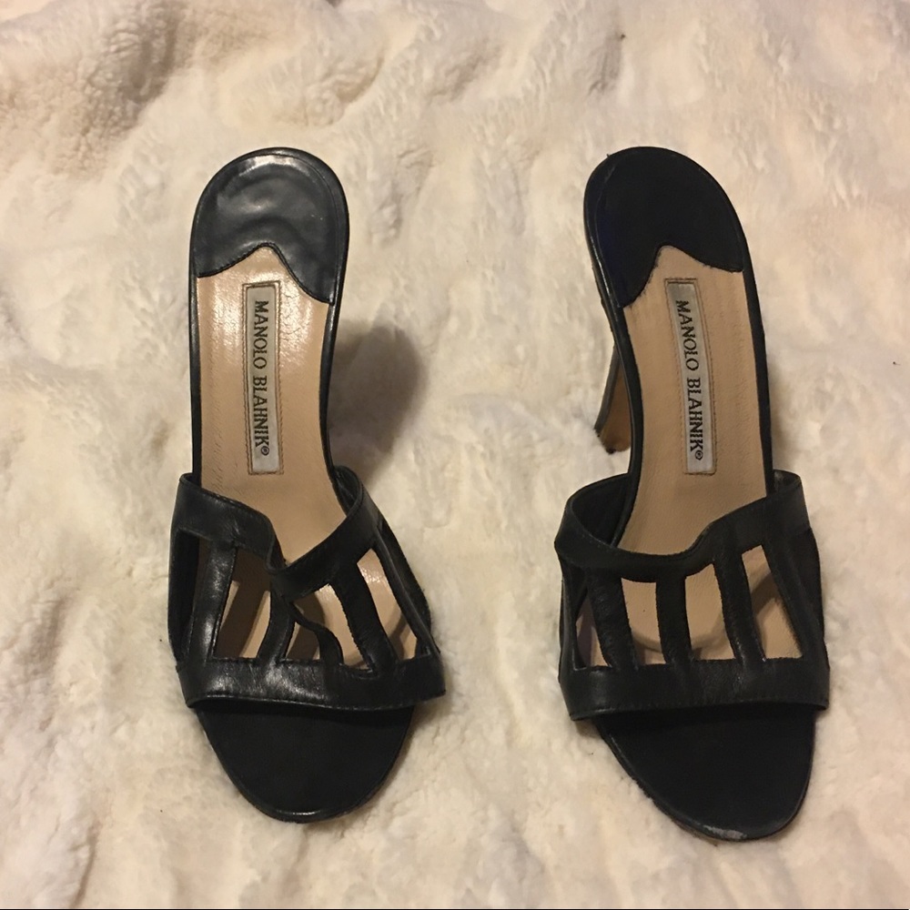 Very sexy Manolo slip on heels